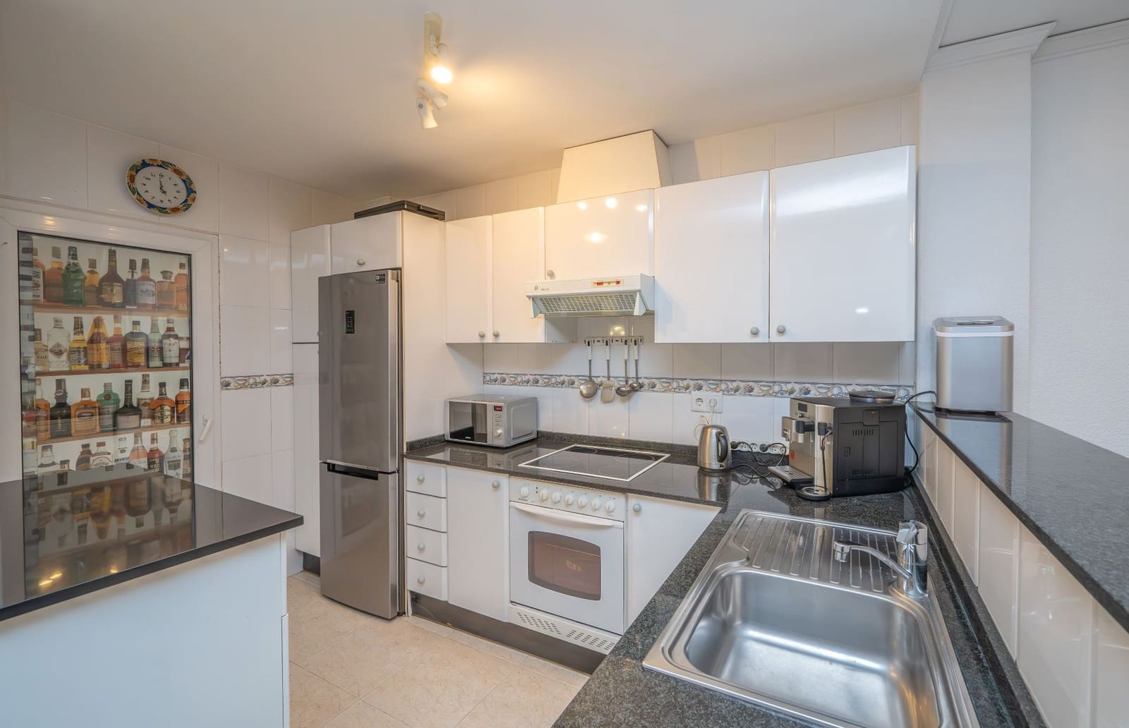 2 bedroom Semi-detached Villa for sale in Els Poblets with pool garage - € 263,500 (Ref: 9426876)