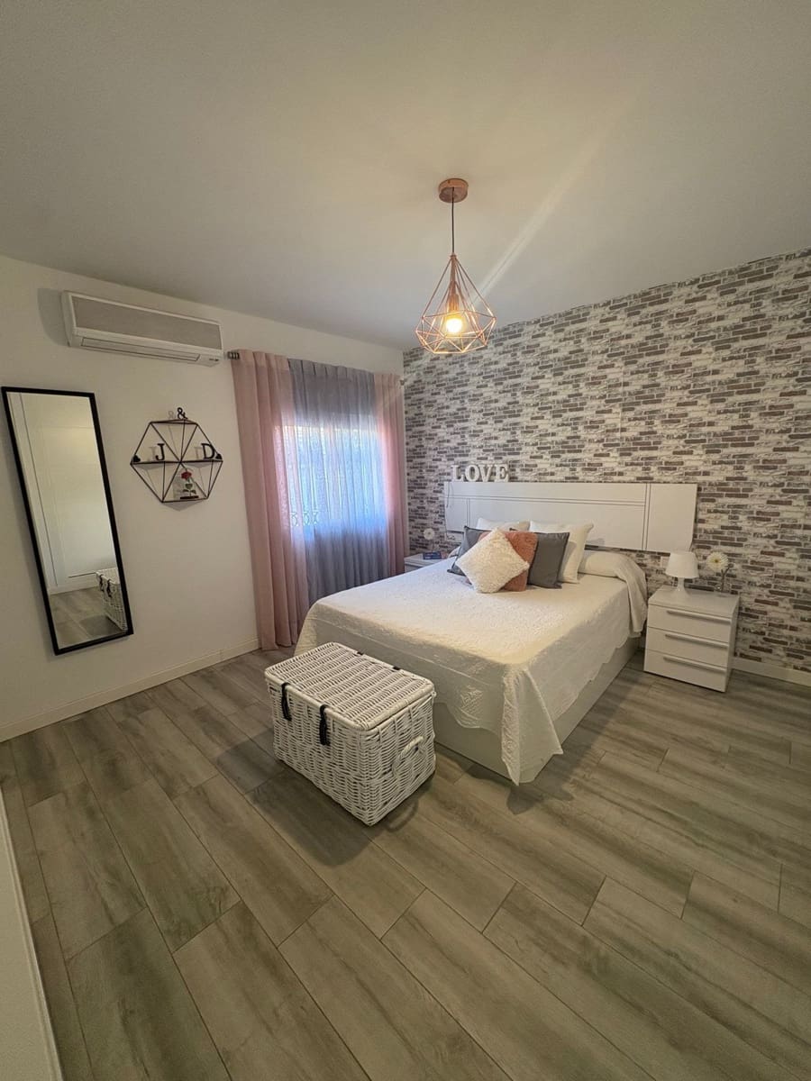 3 chambre Villa/Maison Semi-Mitoyenne à vendre à Puerto de la Torre - 437 000 € (Ref: 9430803)