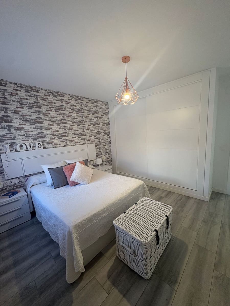 3 chambre Villa/Maison Semi-Mitoyenne à vendre à Puerto de la Torre - 437 000 € (Ref: 9430803)