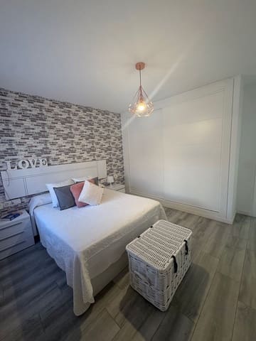 3 makuuhuone Paritalo myytävänä paikassa Puerto de la Torre, Málaga kaupunki - 437 000 € (Ref: 9430803)