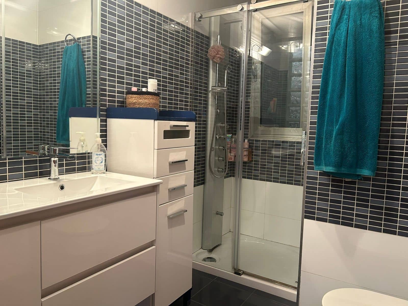 4 bedroom Villa for sale in Rojales with garage - € 389,000 (Ref: 9433055)