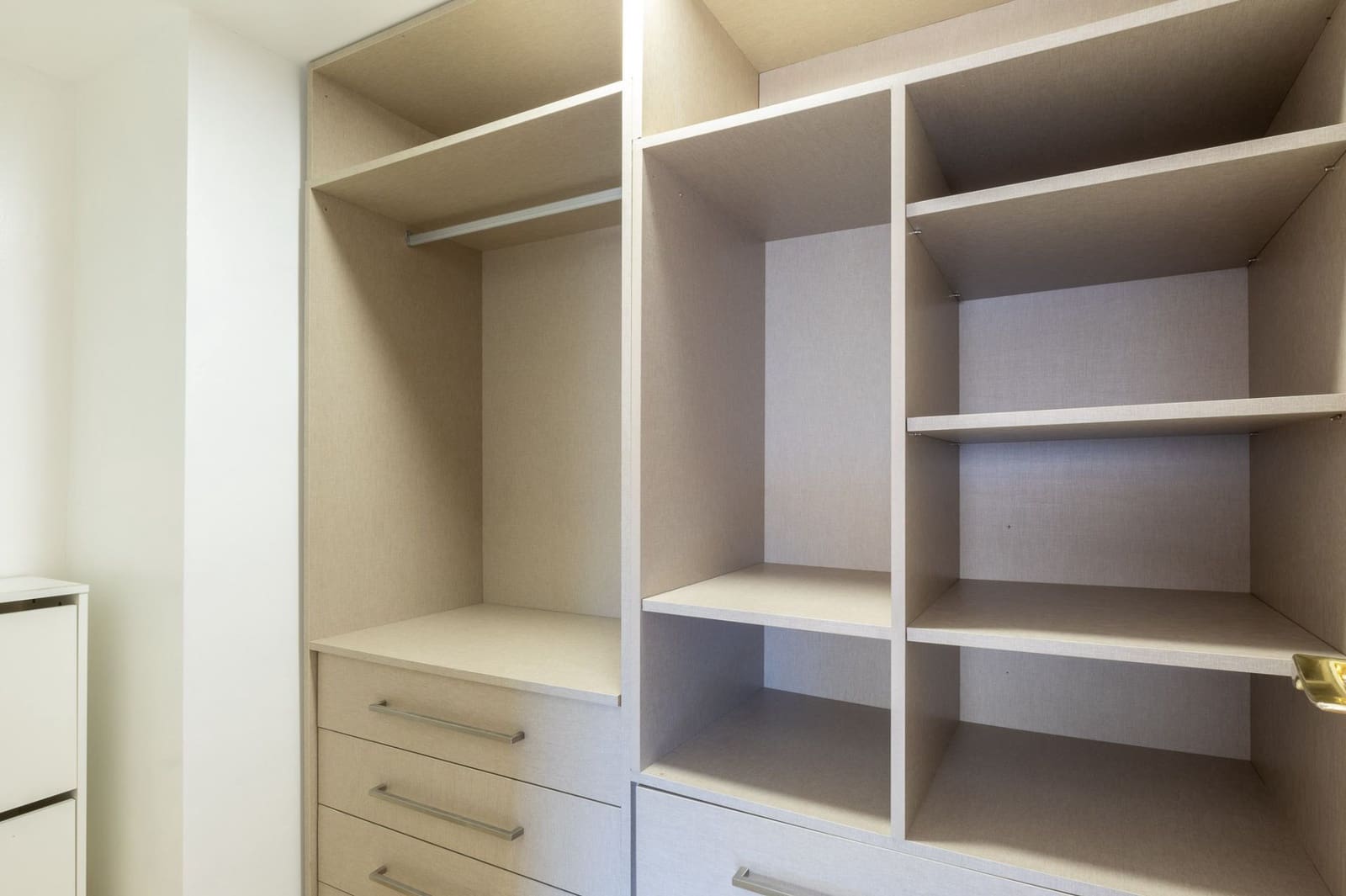 4 sovrum Semi-fristående Villa att hyra i Alboraya / Alboraia med garage - 3 500 € (Ref: 9436701)