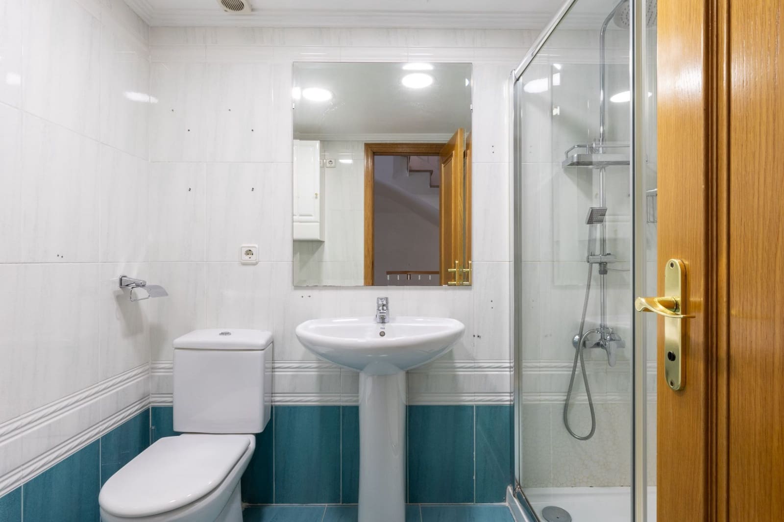 4 sovrum Semi-fristående Villa att hyra i Alboraya / Alboraia med garage - 3 500 € (Ref: 9436701)