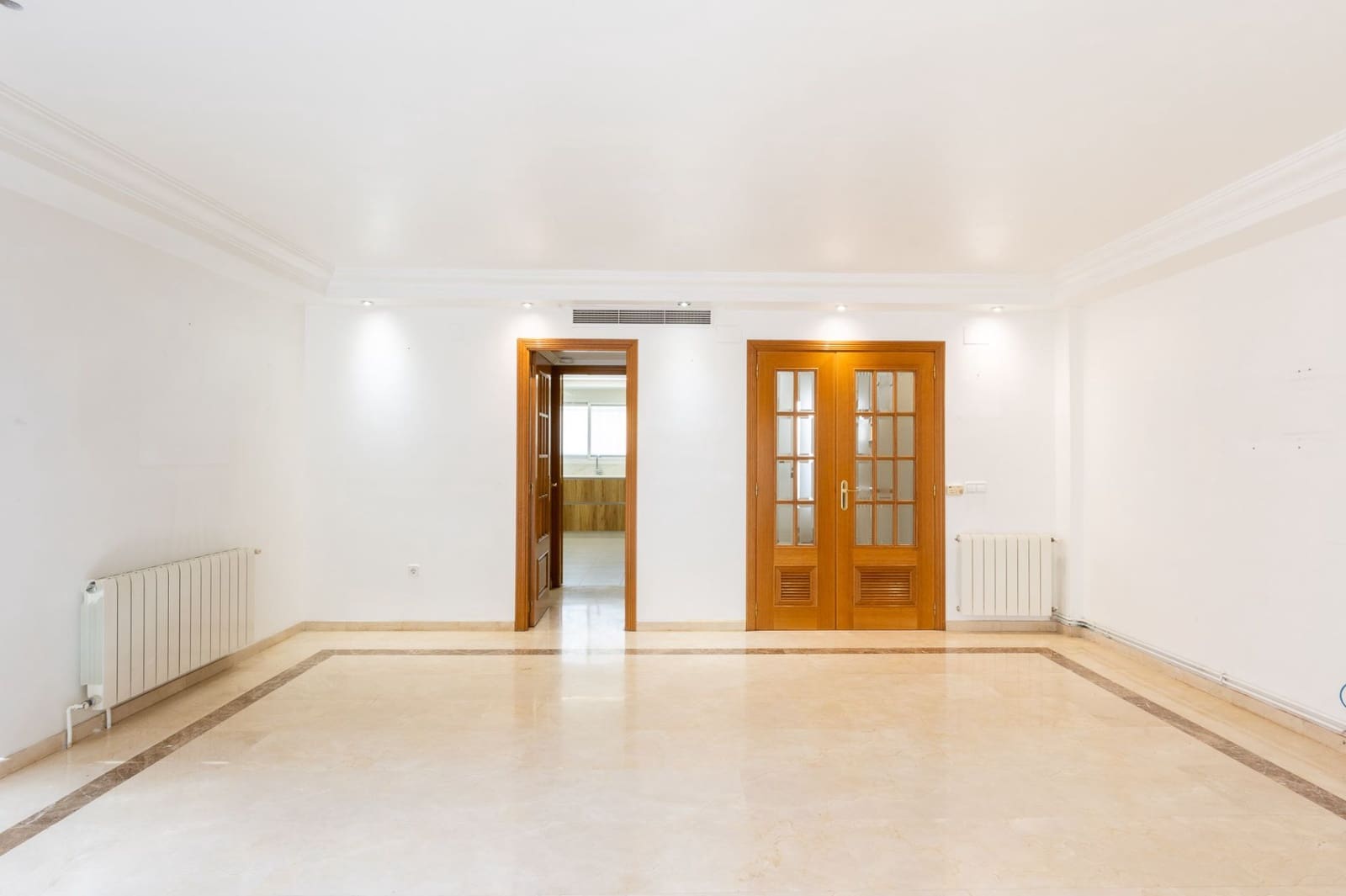 4 sovrum Semi-fristående Villa att hyra i Alboraya / Alboraia med garage - 3 500 € (Ref: 9436701)