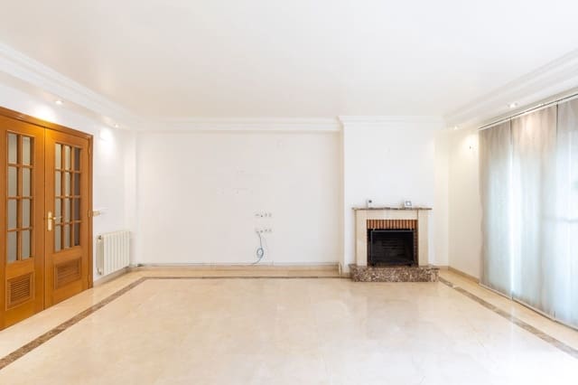 4 soveværelse Semi-Rækkehus til leje i Alboraya / Alboraia med garage - € 3.500 (Ref: 9436701)