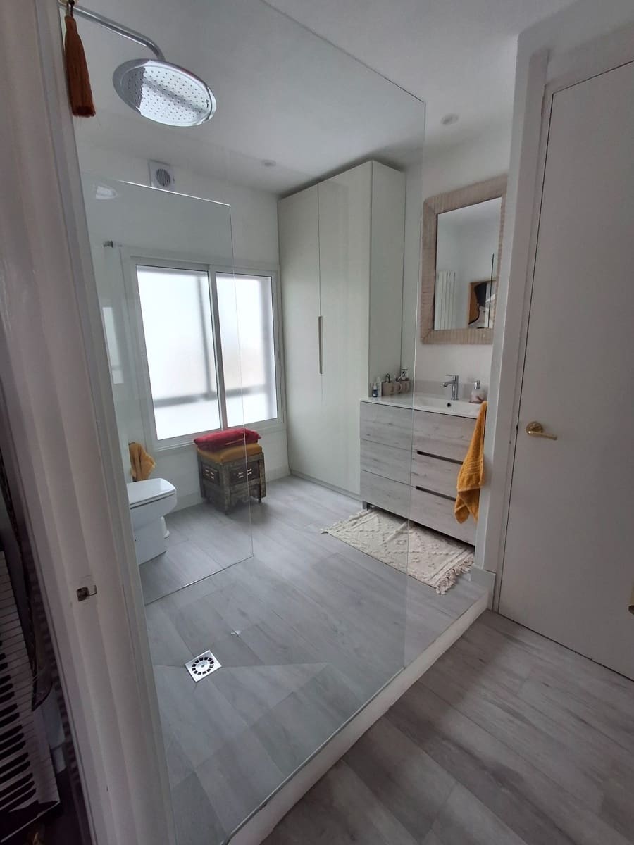 Penthouse til salgs i Madrid by - € 515 000 (Ref: 9439483)