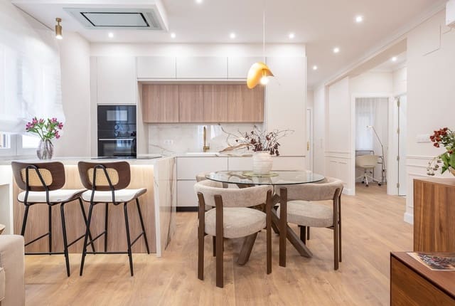 3 sovrum Lägenhet till salu i Madrid stad - 870 000 € (Ref: 9439485)