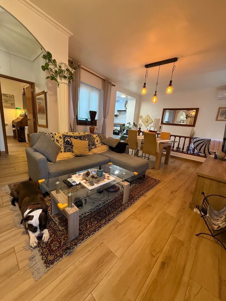 3 soveværelse Byhus til salg i Oliva - € 160.000 (Ref: 9445770)