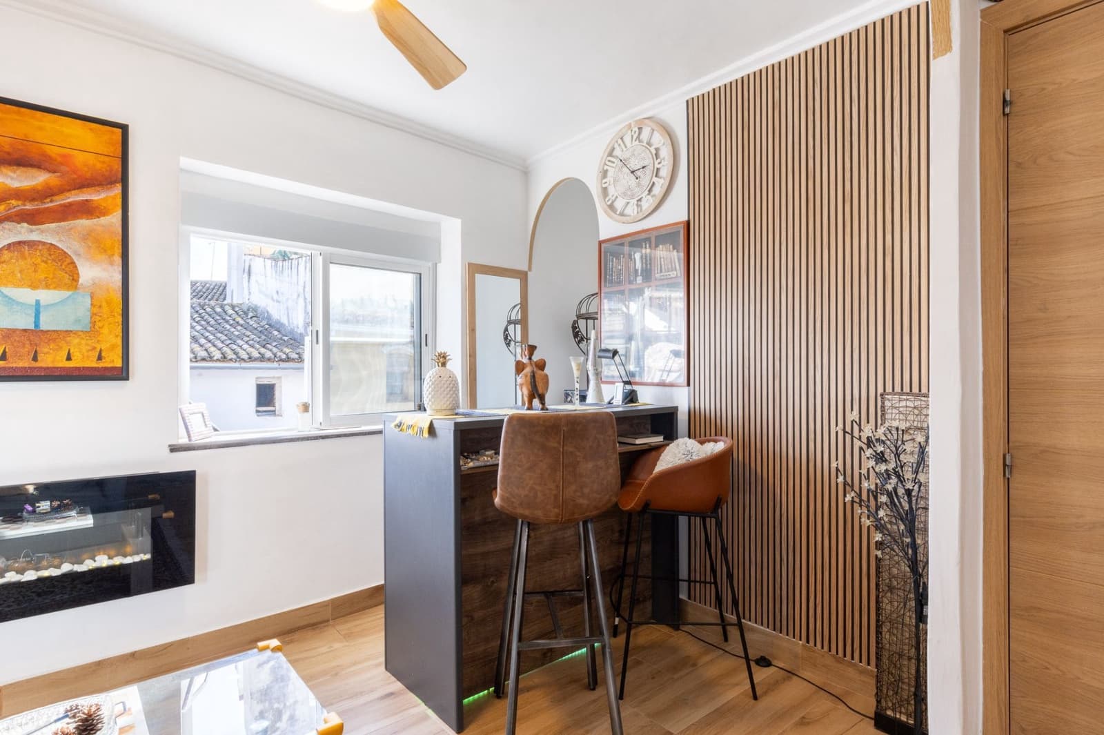 Casa de 3 habitaciones en Oliva en venta - 160.000 € (Ref: 9445770)