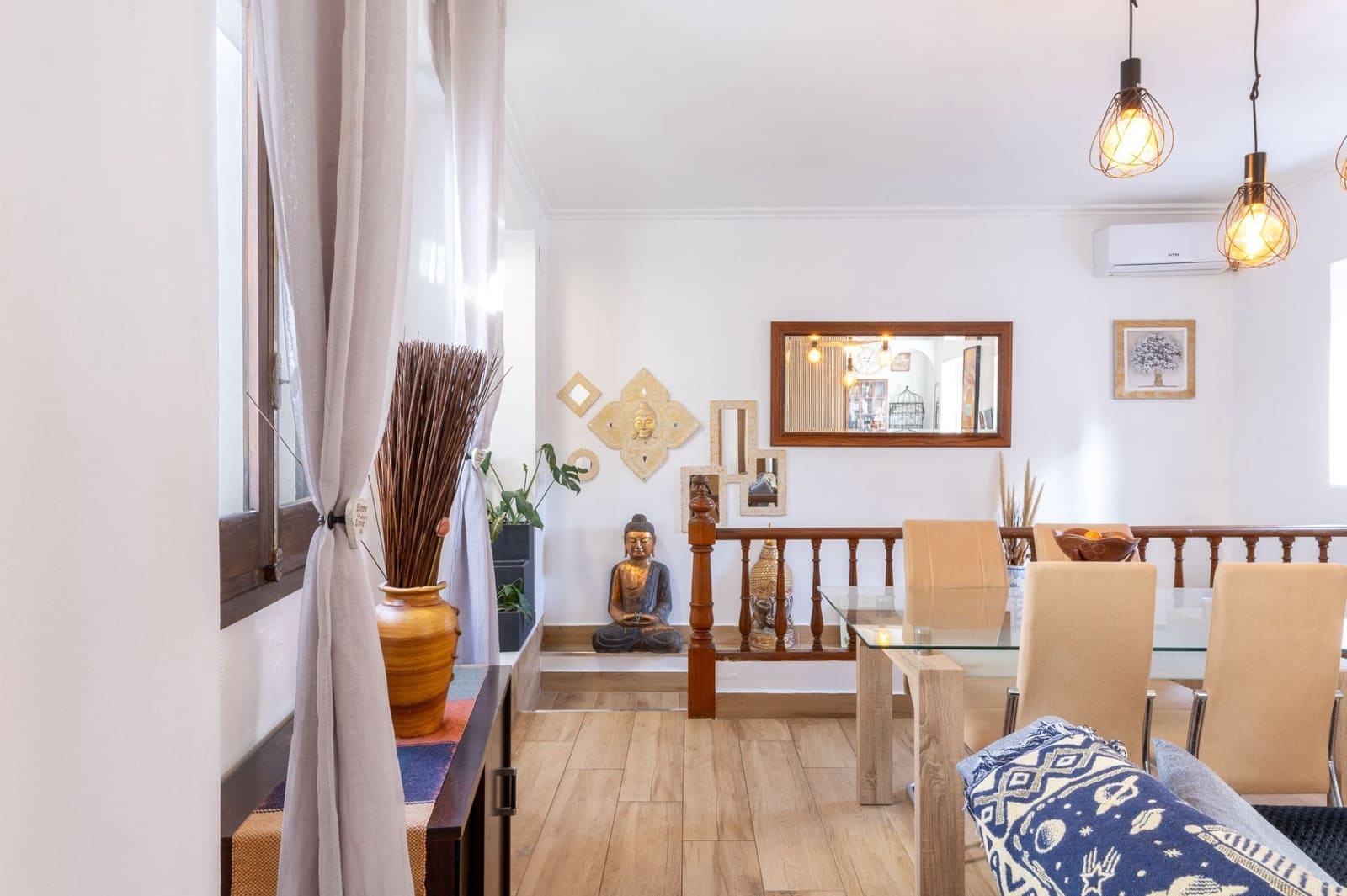 Casa de 3 habitaciones en Oliva en venta - 160.000 € (Ref: 9445770)