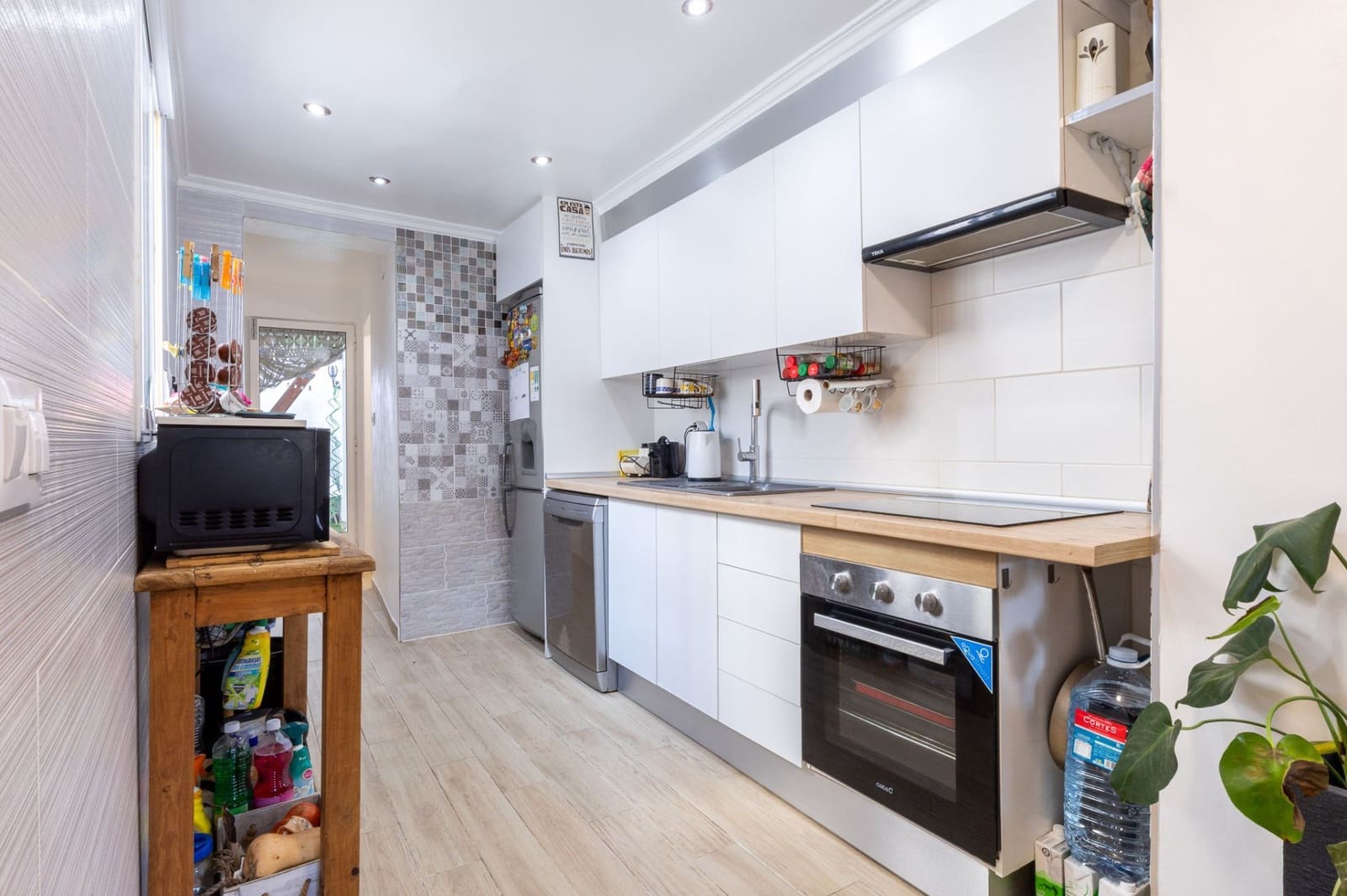 Casa de 3 habitaciones en Oliva en venta - 160.000 € (Ref: 9445770)