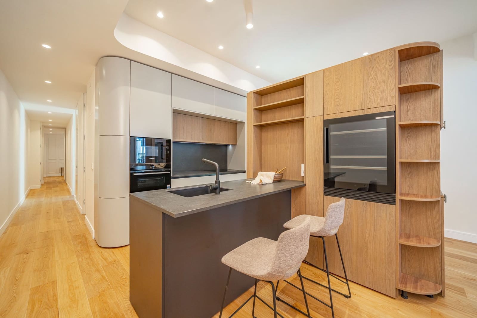 2 soveværelse Lejlighed til salg i Madrid by - € 1.420.000 (Ref: 9451629)