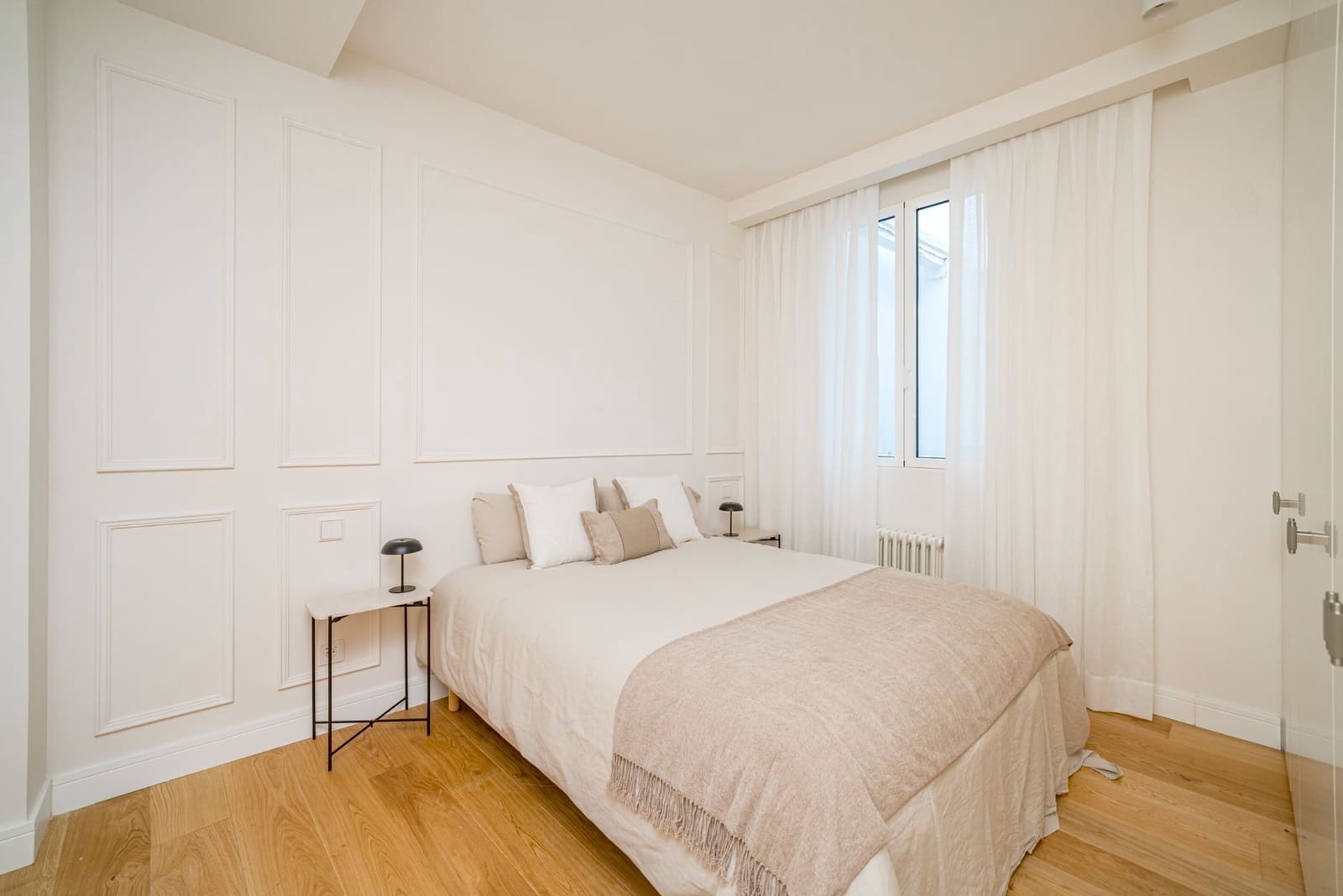 2 soveværelse Lejlighed til salg i Madrid by - € 1.420.000 (Ref: 9451629)