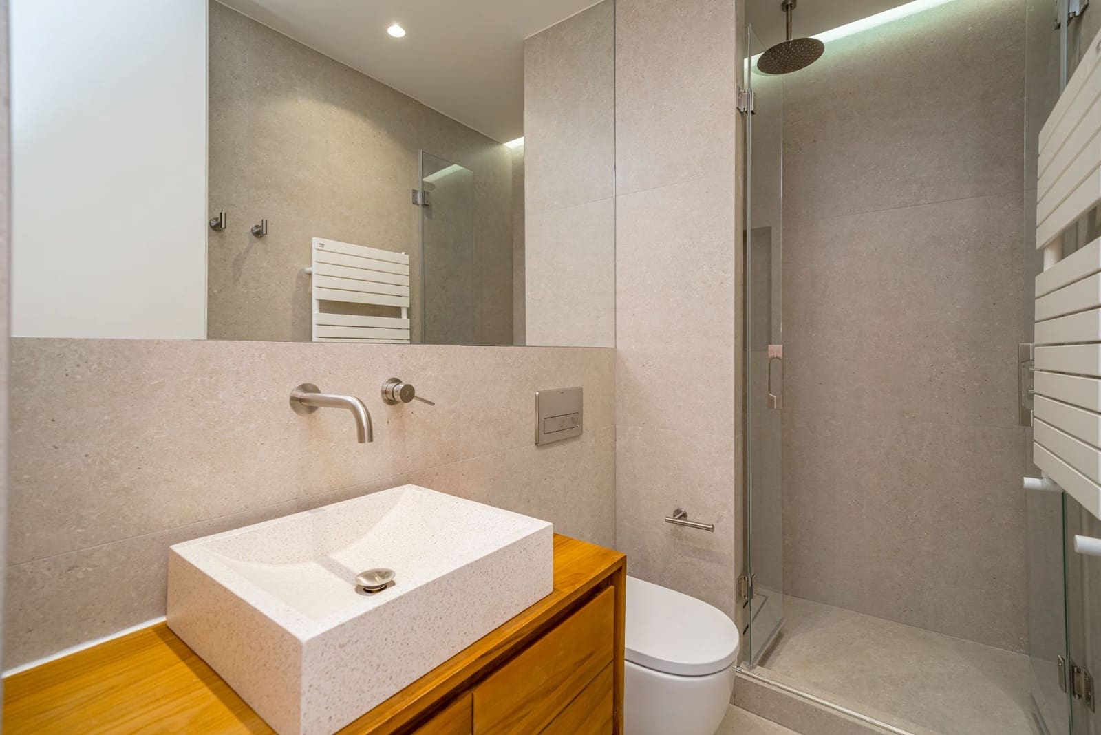 2 soveværelse Lejlighed til salg i Madrid by - € 1.420.000 (Ref: 9451629)