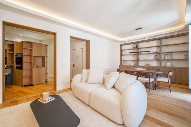 2 soveværelse Lejlighed til salg i Madrid by - € 1.420.000 (Ref: 9451629)