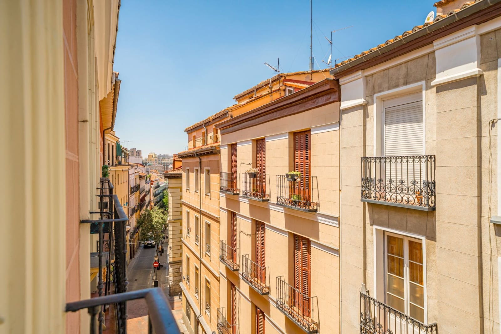 2 soveværelse Lejlighed til salg i Madrid by - € 1.420.000 (Ref: 9451629)