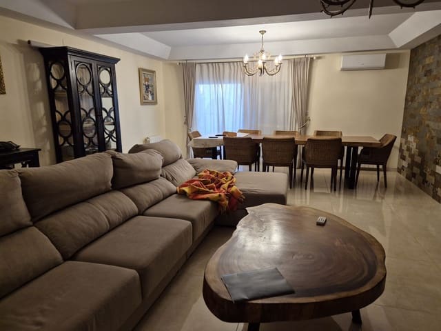 4 soveværelse Villa til salg i Muchamiel / Mutxamel med swimmingpool garage - € 420.000 (Ref: 9451631)