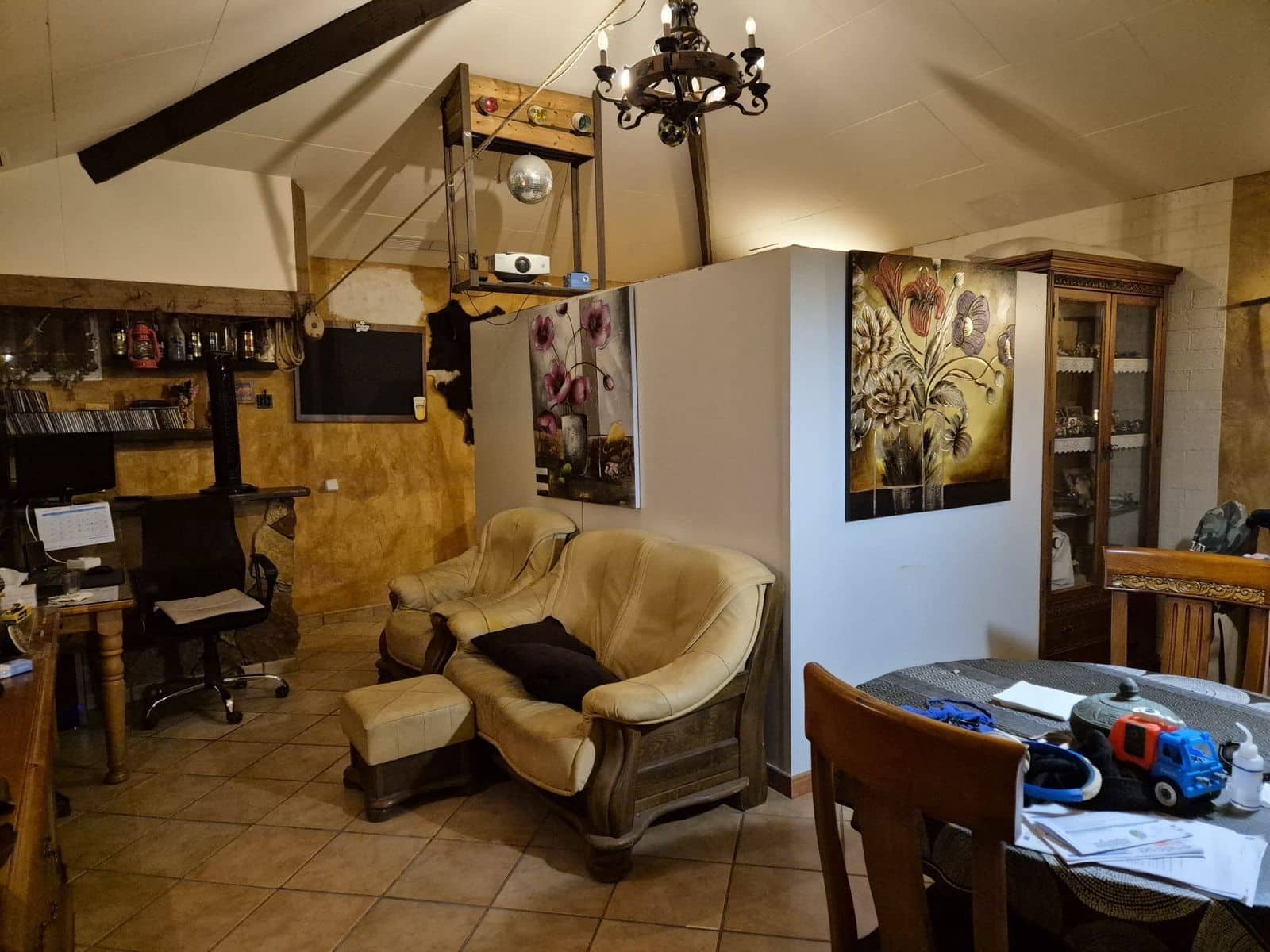 4 soveværelse Villa til salg i Muchamiel / Mutxamel med swimmingpool garage - € 420.000 (Ref: 9451631)