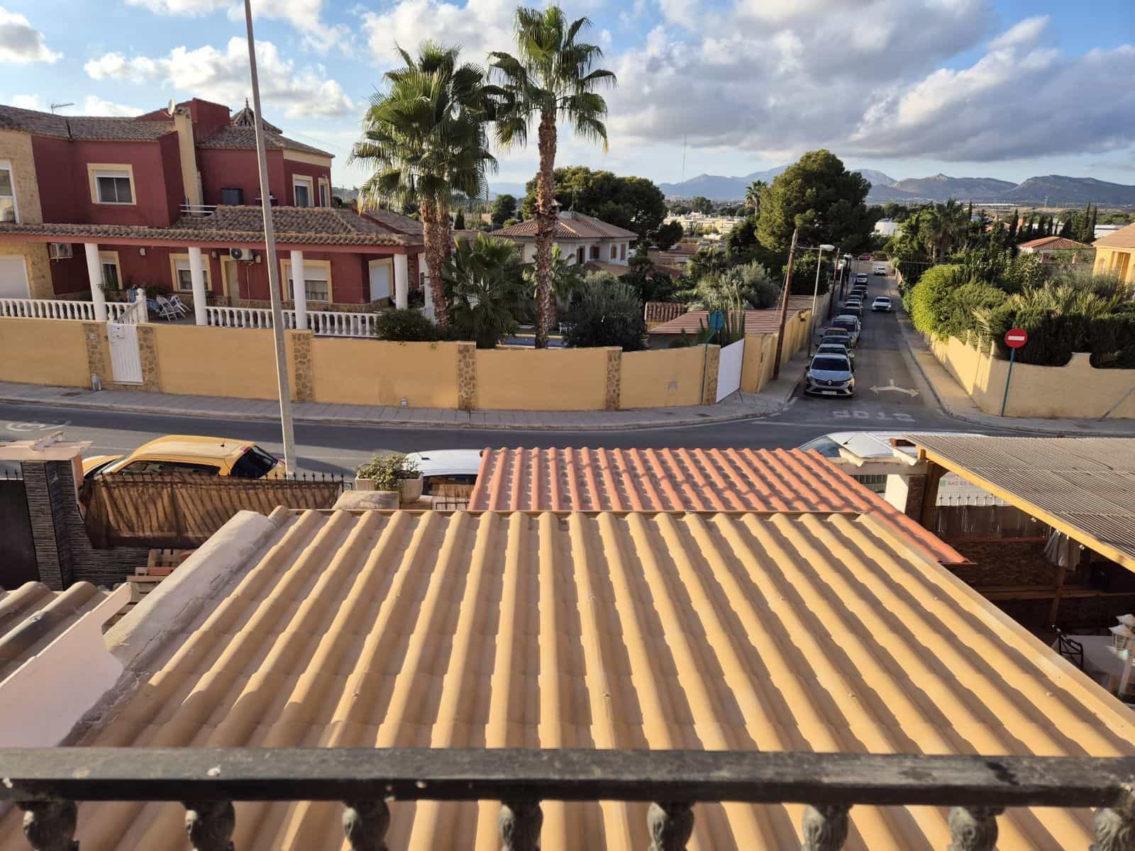 4 soveværelse Villa til salg i Muchamiel / Mutxamel med swimmingpool garage - € 420.000 (Ref: 9451631)