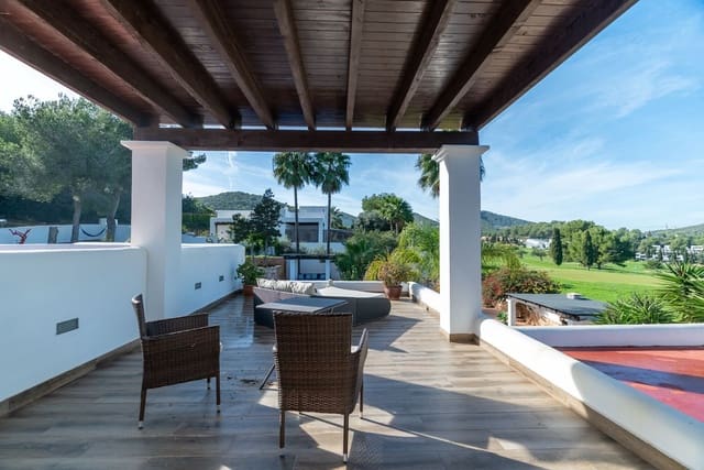 Chalet de 4 habitaciones en Ibiza / Eivissa ciudad en venta con piscina garaje - 3.950.000 € (Ref: 9451633)