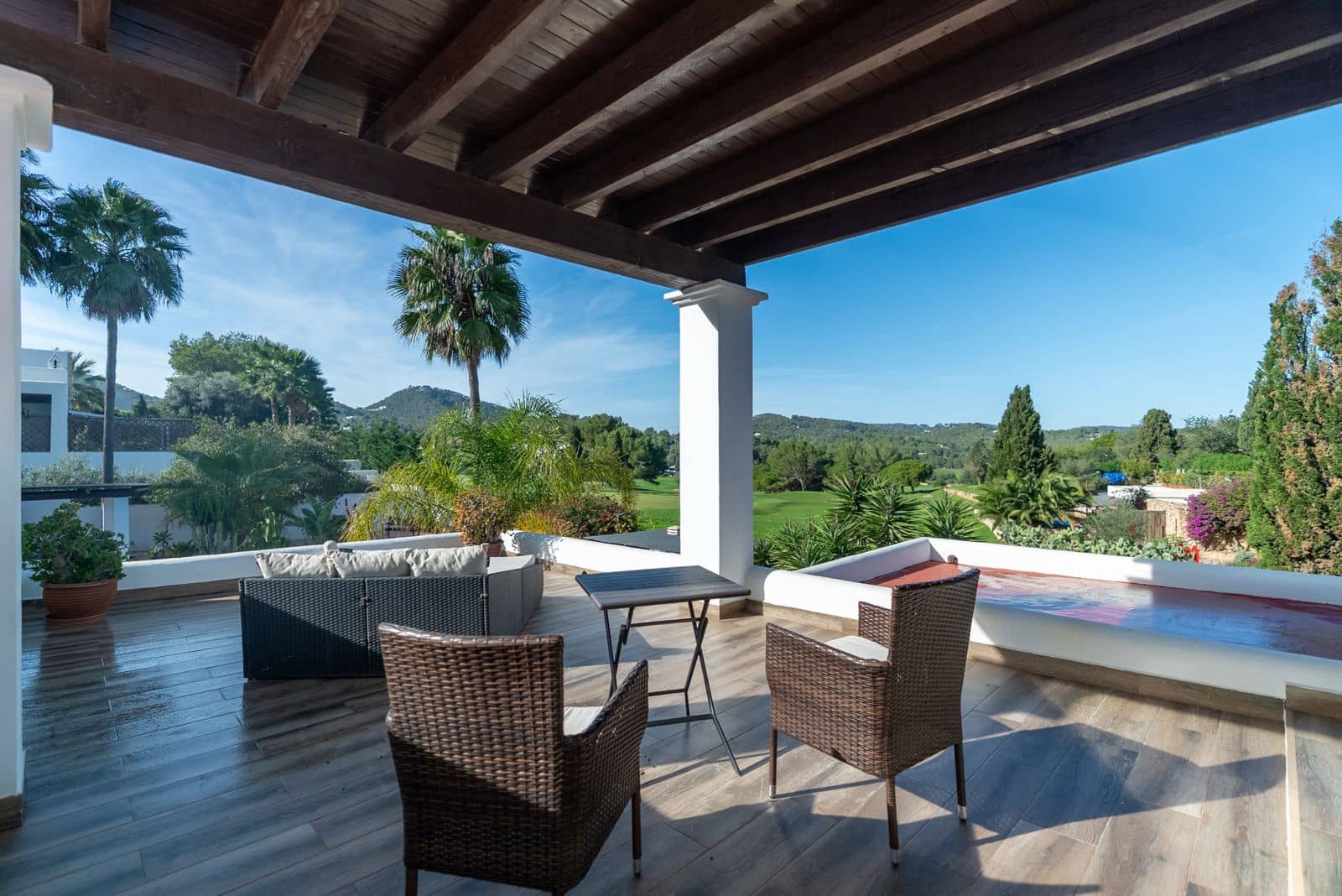 Chalet de 4 habitaciones en Ibiza / Eivissa ciudad en venta con piscina garaje - 3.950.000 € (Ref: 9451633)