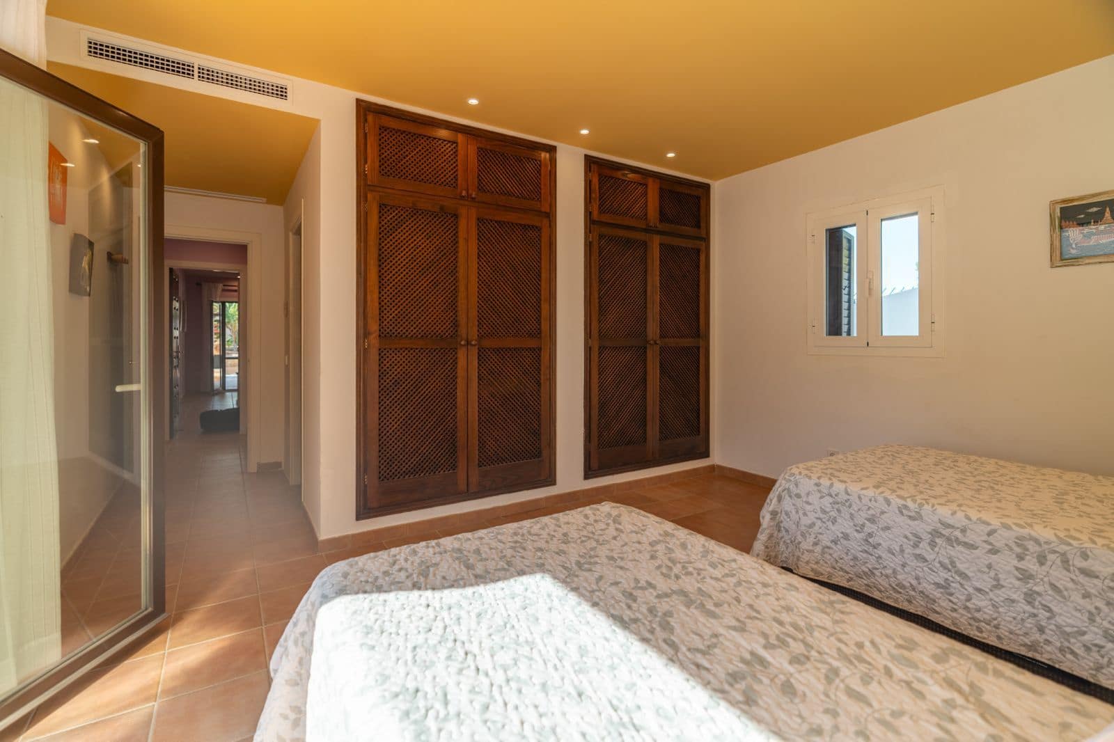 Chalet de 4 habitaciones en Ibiza / Eivissa ciudad en venta con piscina garaje - 3.950.000 € (Ref: 9451633)