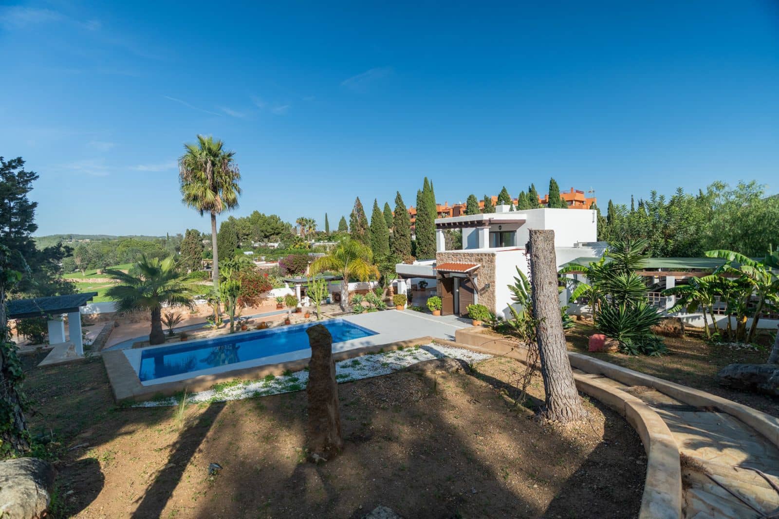 Chalet de 4 habitaciones en Ibiza / Eivissa ciudad en venta con piscina garaje - 3.950.000 € (Ref: 9451633)