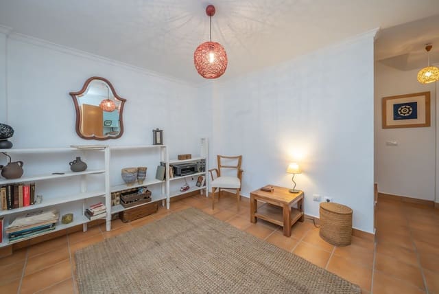 Chalet de 3 habitaciones en Dénia en venta con garaje - 265.000 € (Ref: 9455853)