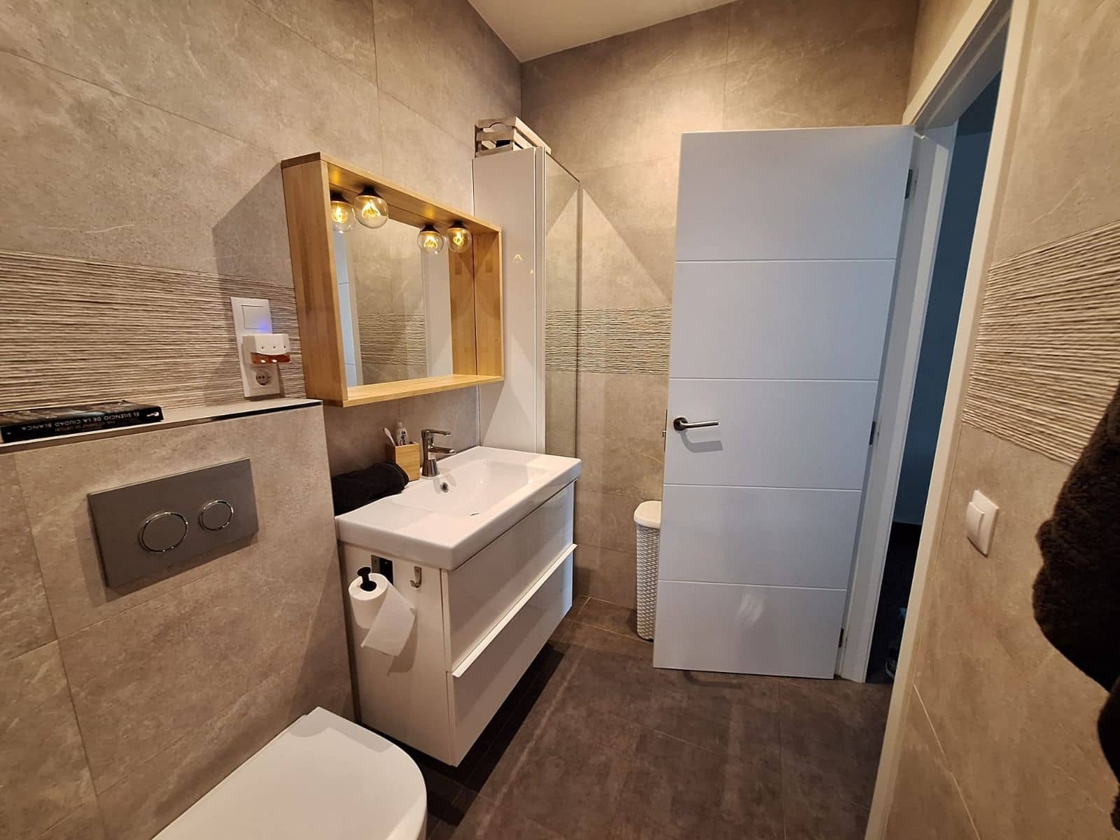 2 sypialnia Mieszkanie na sprzedaż w Sant Antoni de Portmany - 360 000 € (Ref: 9455854)