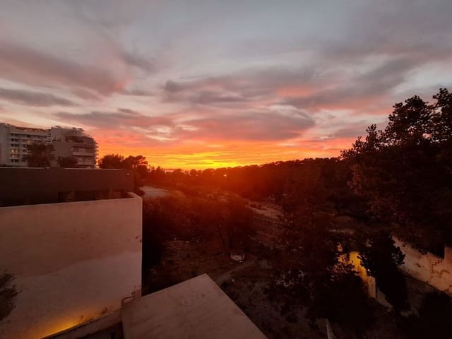 2 sypialnia Mieszkanie na sprzedaż w Sant Antoni de Portmany - 360 000 € (Ref: 9455854)