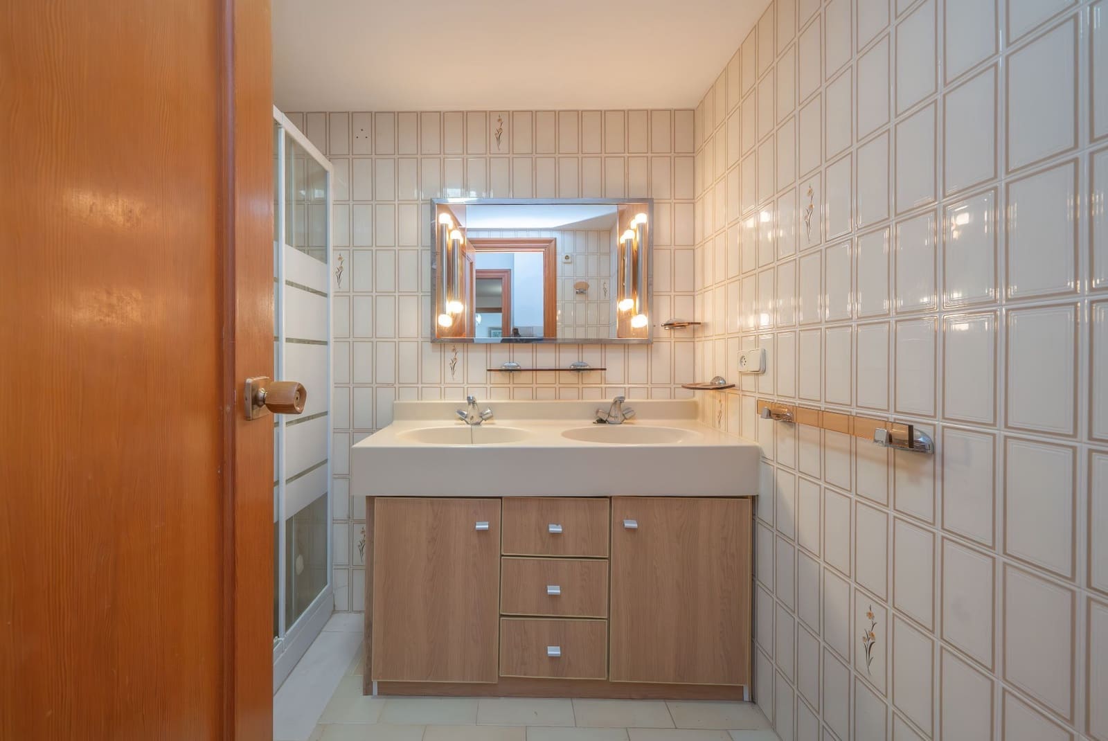 3 Zimmer Apartment zu verkaufen in El Campello mit Pool Garage - 783.000 € (Ref: 9455855)