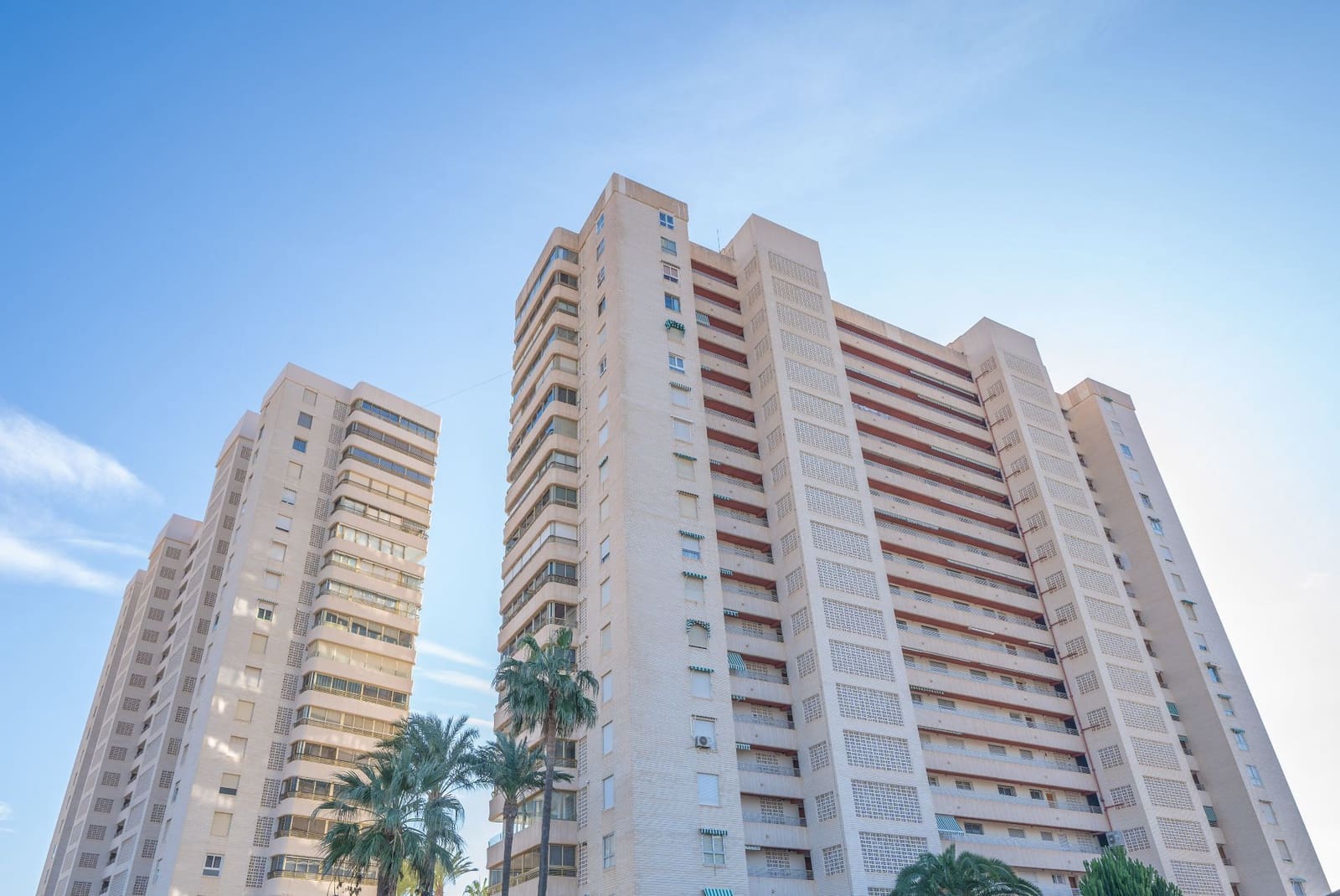 3 Zimmer Apartment zu verkaufen in El Campello mit Pool Garage - 783.000 € (Ref: 9455855)