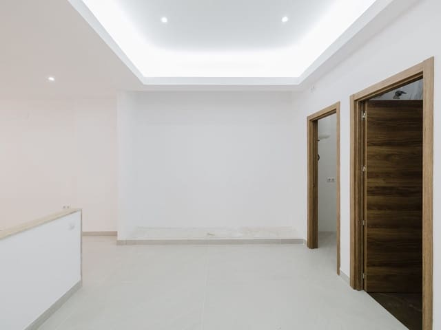 1 quarto Apartamento para venda em Las Lagunas de Mijas, Mijas com piscina garagem - 179 000 € (Ref: 9455856)