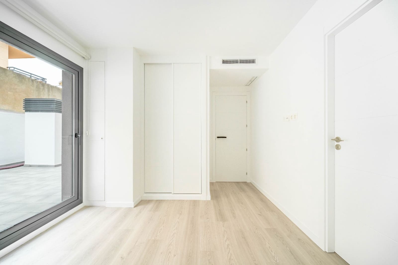 2 makuuhuone Asunto myytävänä paikassa Benalmadena mukana uima-altaan - 309 000 € (Ref: 9465175)