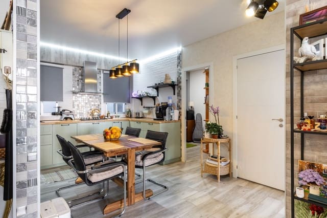 Piso de 2 habitaciones en València ciudad en venta - 165.000 € (Ref: 9465178)