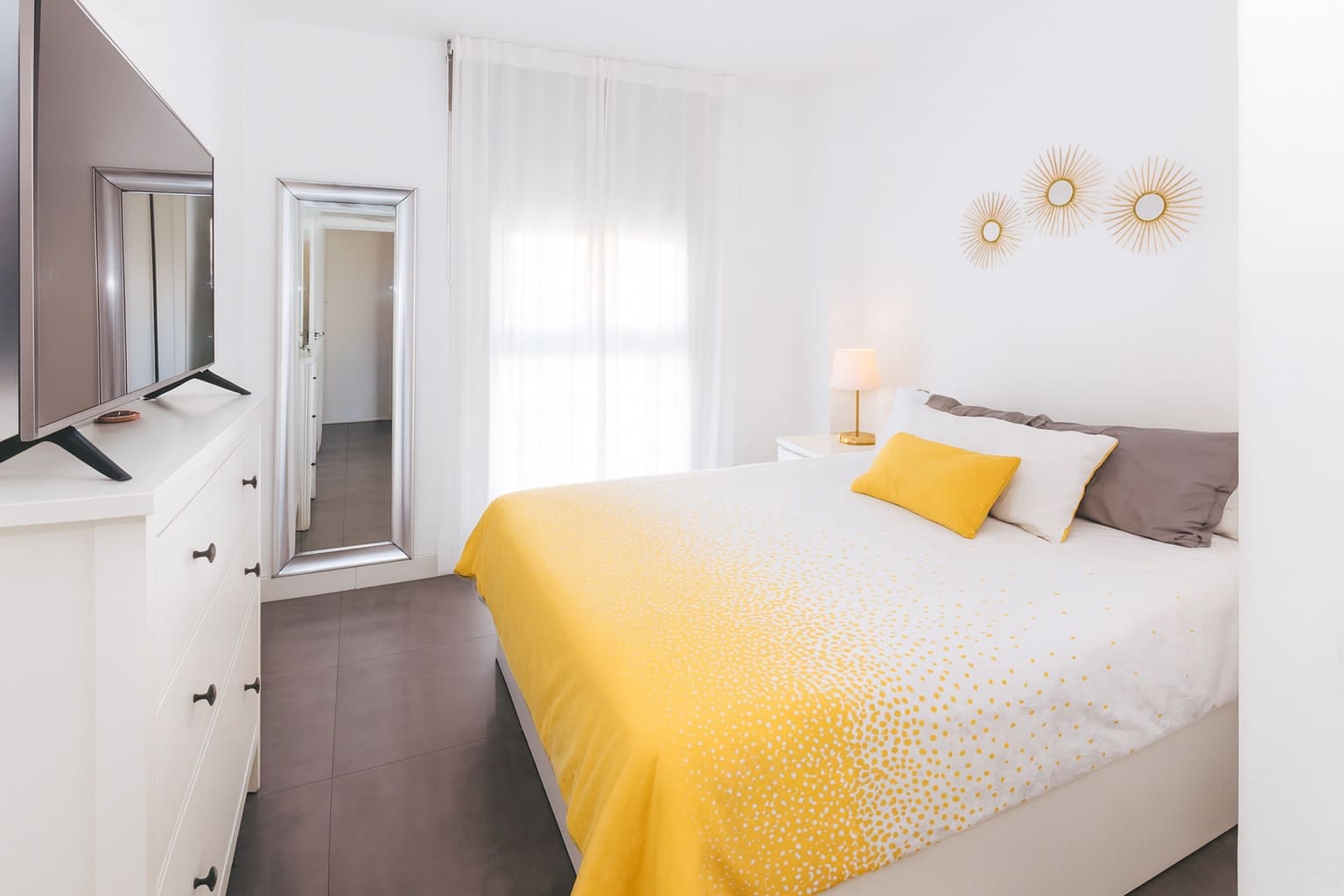 3 slaapkamer Flat te koop in Sant Antoni de Portmany met garage - € 499.000 (Ref: 9470309)