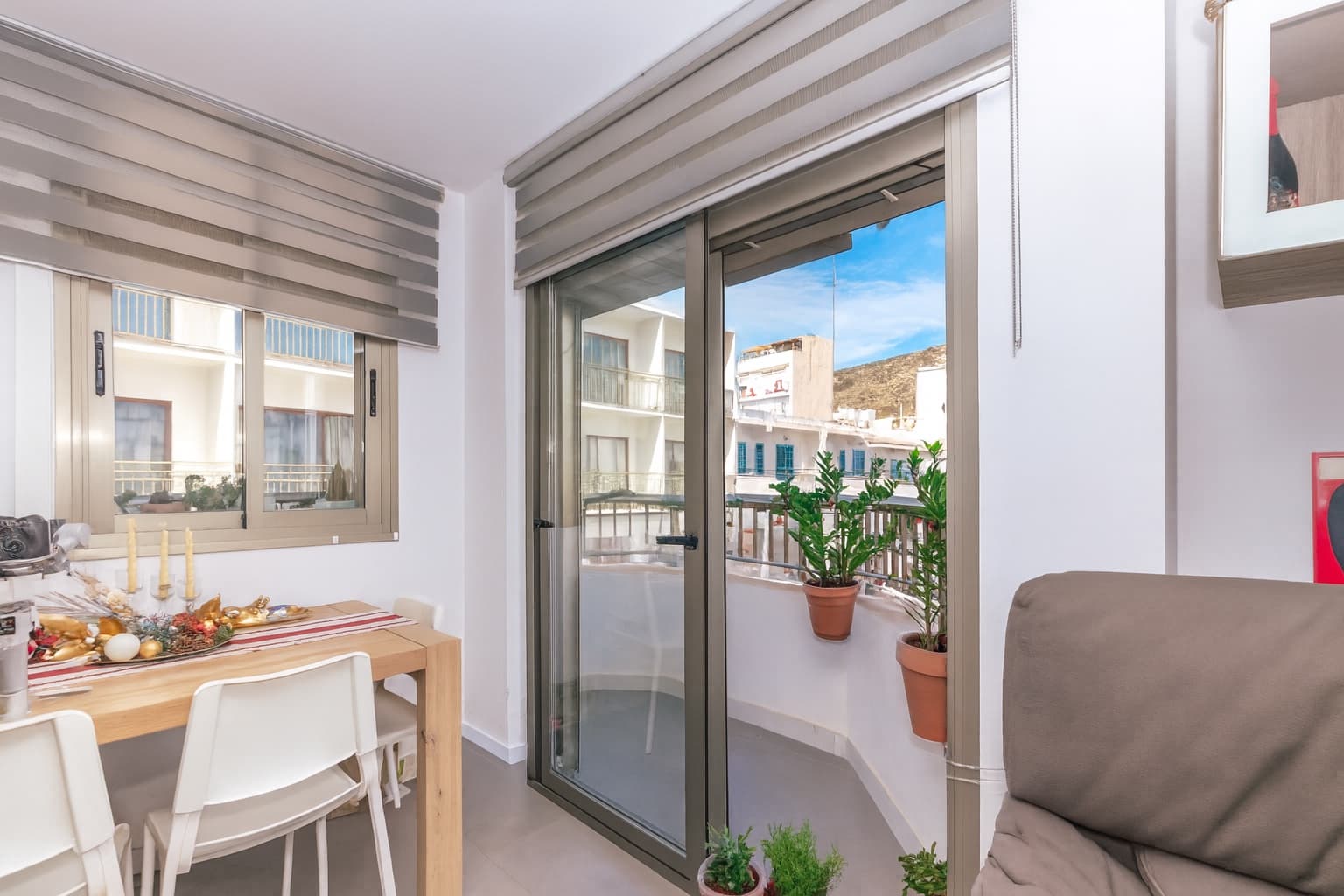 3 slaapkamer Flat te koop in Sant Antoni de Portmany met garage - € 499.000 (Ref: 9470309)