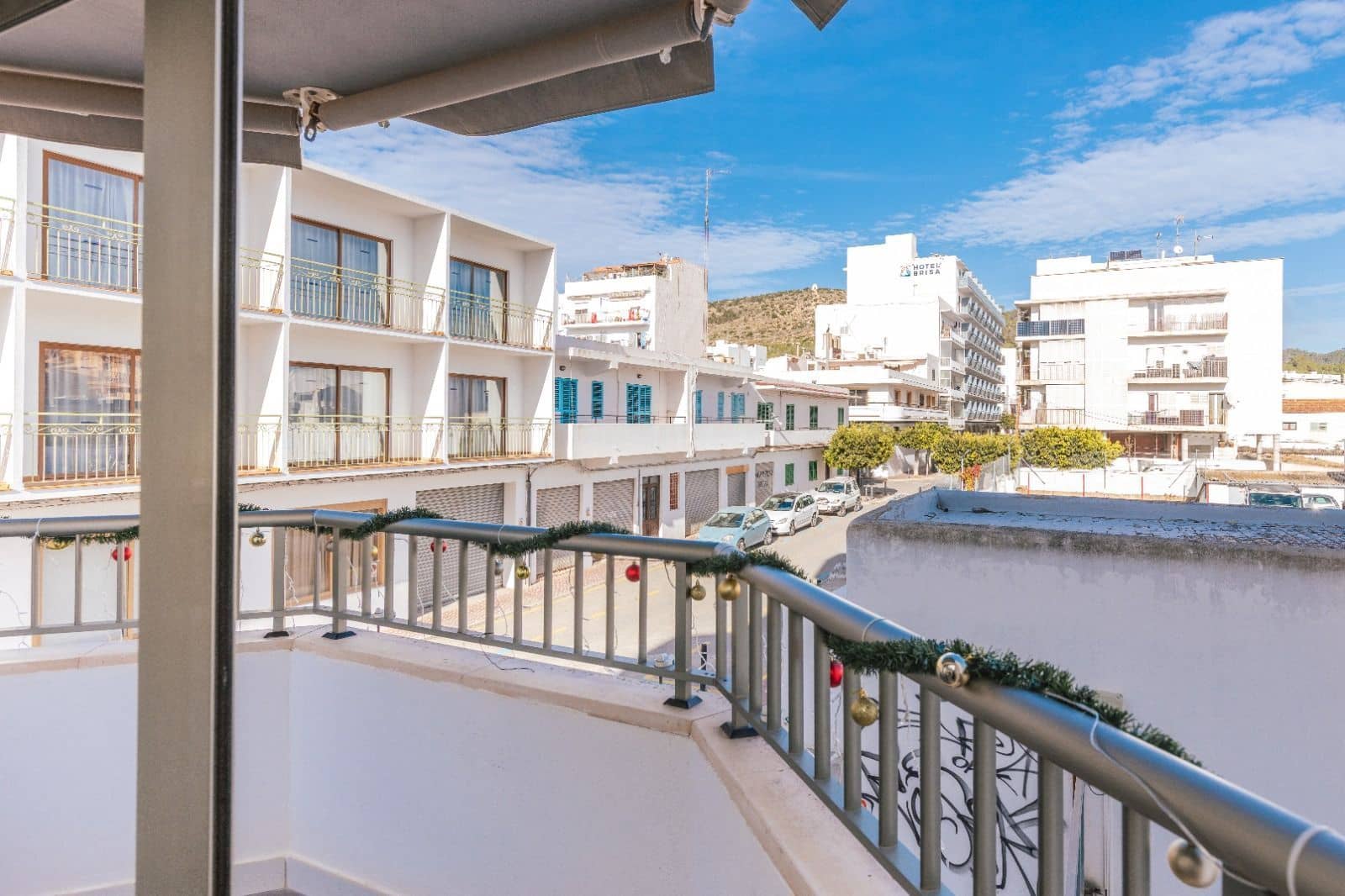 3 slaapkamer Flat te koop in Sant Antoni de Portmany met garage - € 499.000 (Ref: 9470309)