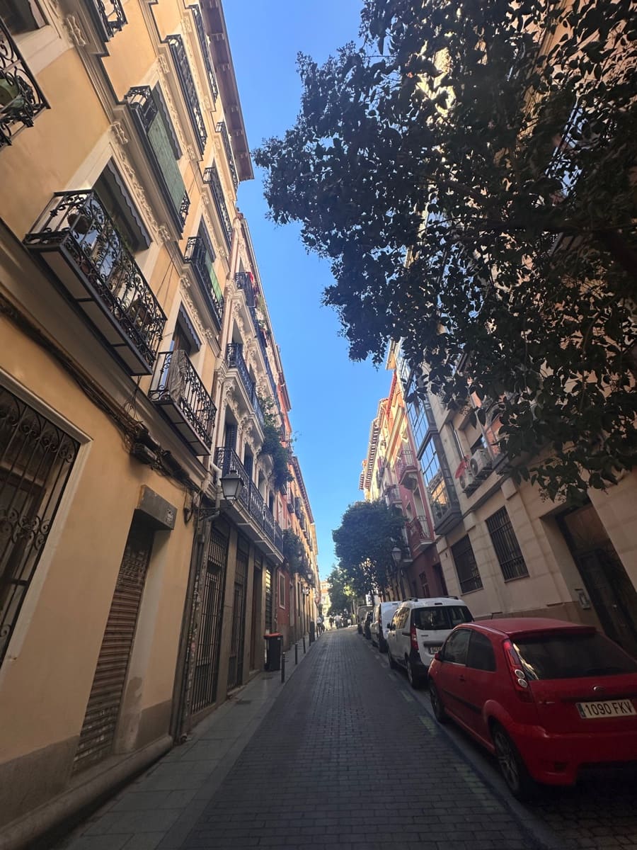 2 soveværelse Lejlighed til salg i Madrid by - € 250.000 (Ref: 9470310)