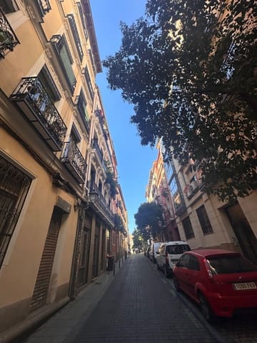 2 soveværelse Lejlighed til salg i Madrid by - € 250.000 (Ref: 9470310)