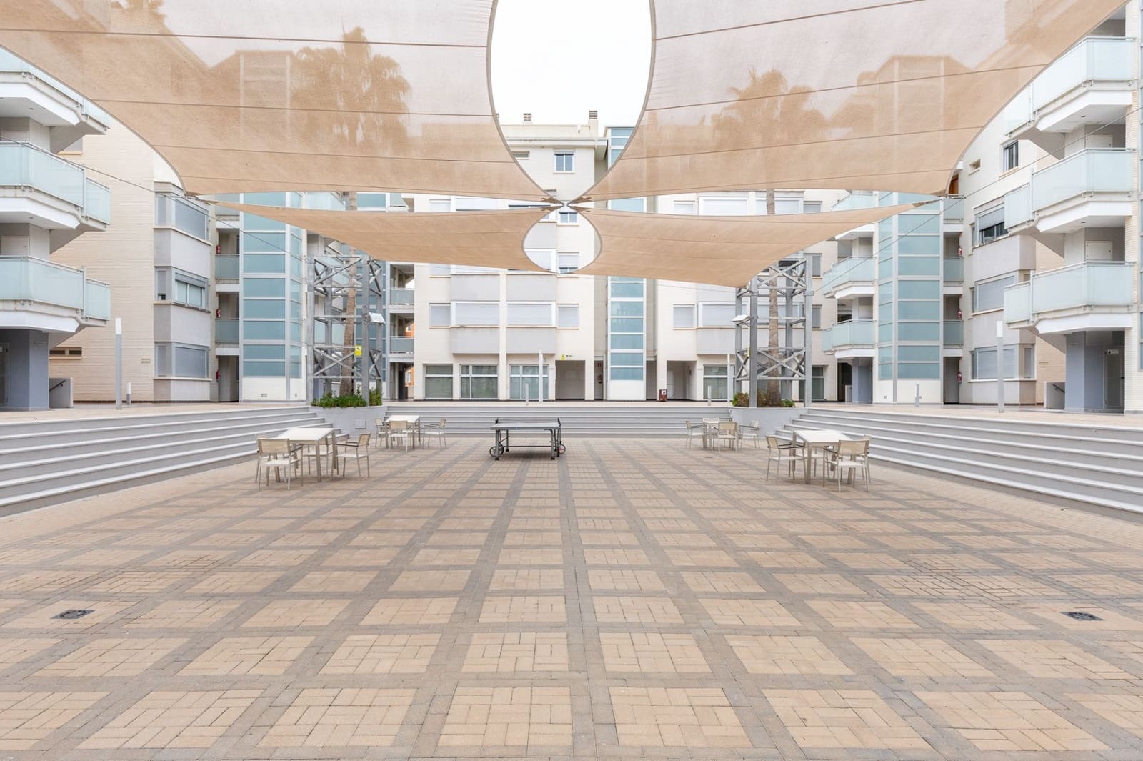 Piso de 2 habitaciones en Dénia en venta con piscina garaje - 285.000 € (Ref: 9470313)