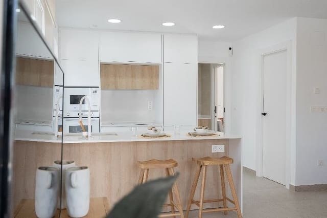 3 chambre Villa/Maison à vendre à Alicante ville avec piscine garage - 465 000 € (Ref: 9470315)