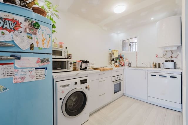 2 makuuhuone Asunto myytävänä paikassa Benalmádena - 283 000 € (Ref: 9472229)