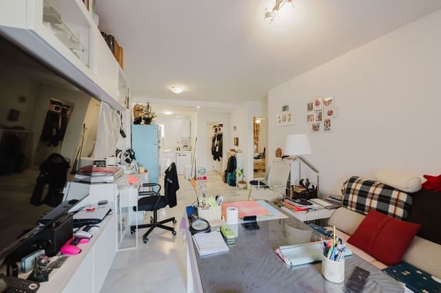 2 makuuhuone Asunto myytävänä paikassa Benalmádena - 283 000 € (Ref: 9472229)