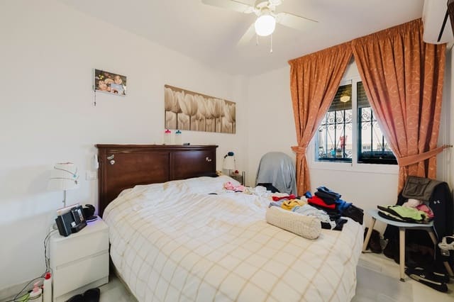 2 makuuhuone Asunto myytävänä paikassa Benalmádena - 283 000 € (Ref: 9472229)