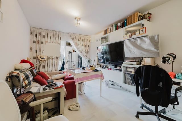 2 makuuhuone Asunto myytävänä paikassa Benalmádena - 283 000 € (Ref: 9472229)