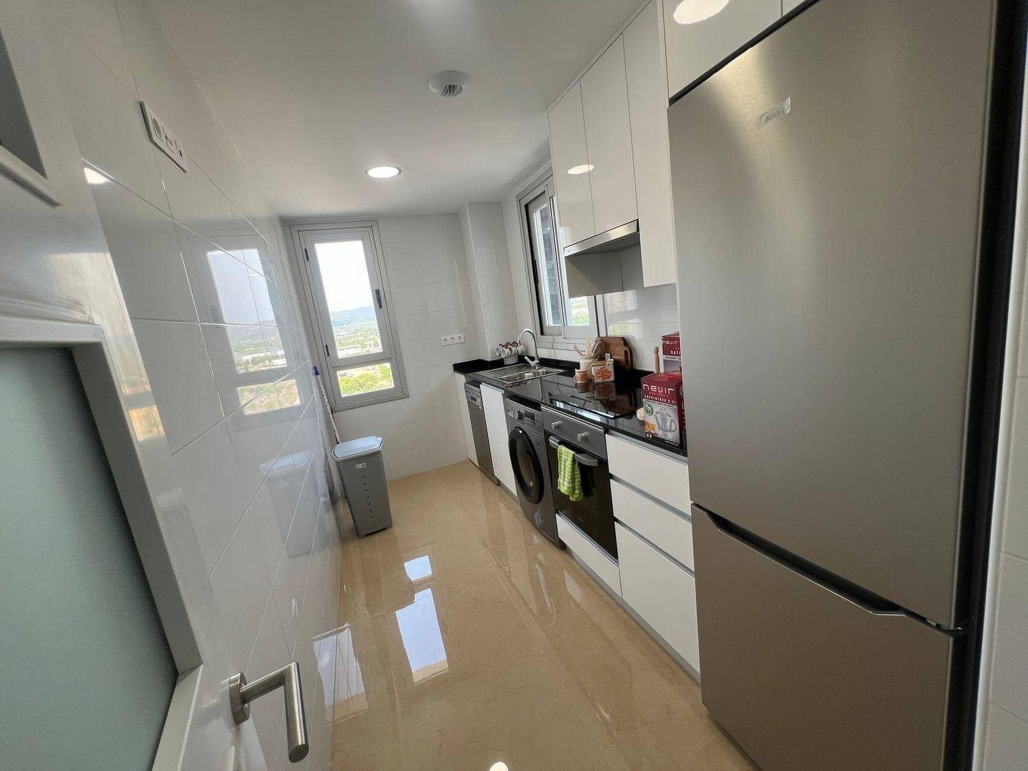 2 bedroom Apartment for sale in Castello de la Plana with pool garage - € 195,000 (Ref: 9480933)