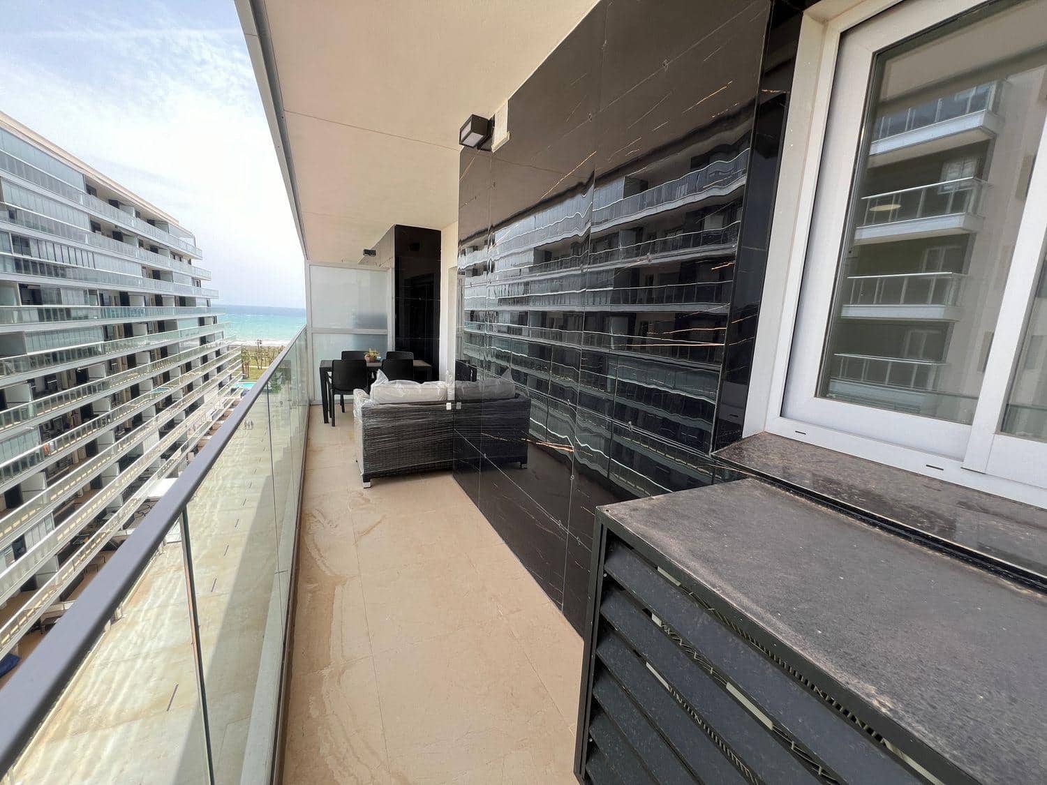 2 bedroom Apartment for sale in Castello de la Plana with pool garage - € 195,000 (Ref: 9480933)