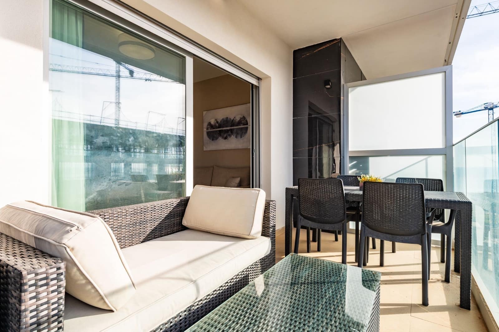 2 makuuhuone Huoneisto myytävänä paikassa Castello de la Plana mukana uima-altaan 
autotalli - 195 000 € (Ref: 9480933)