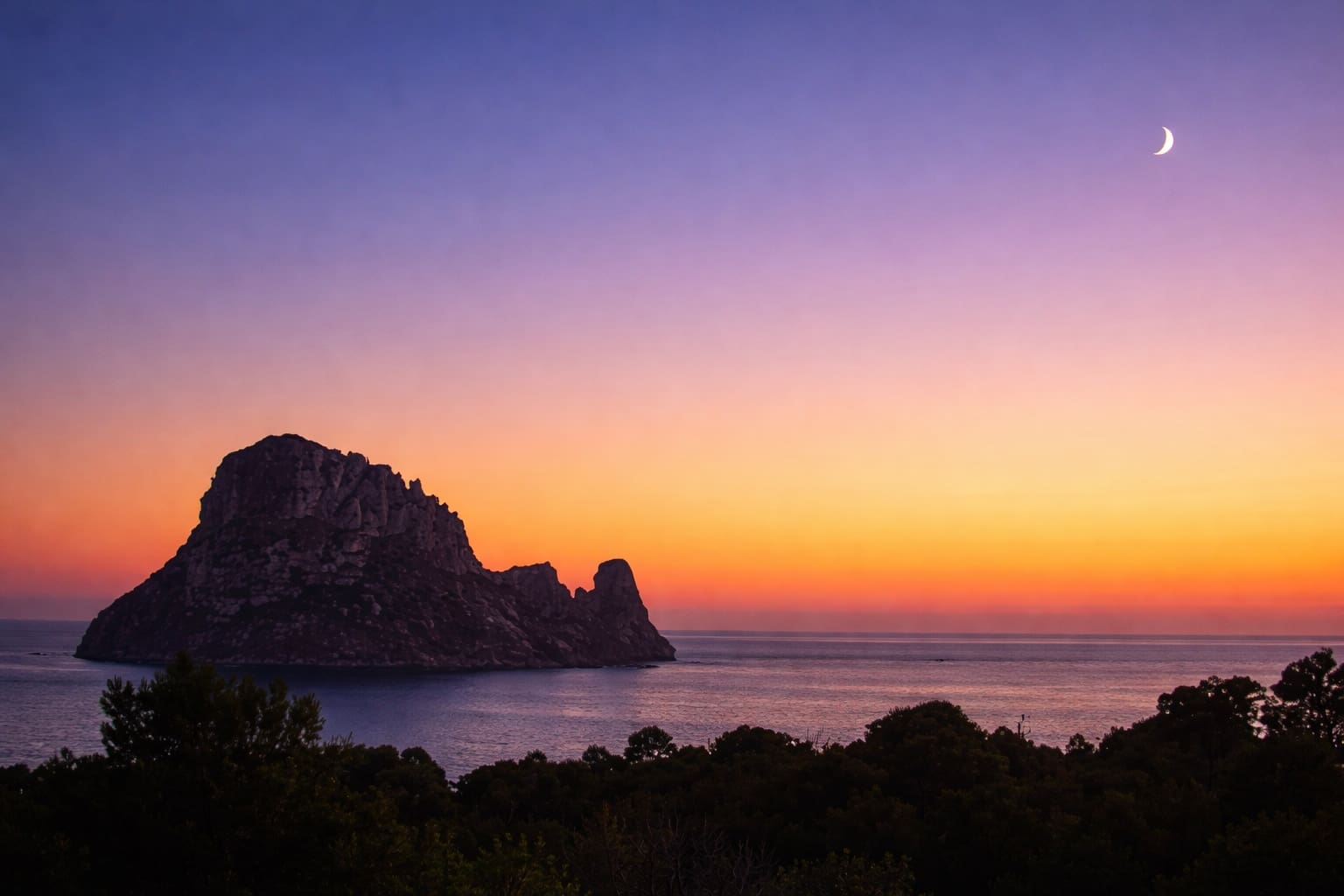 4 makuuhuone Huvila myytävänä paikassa Ibiza kaupunki mukana uima-altaan 
autotalli - 1 600 000 € (Ref: 9480934)